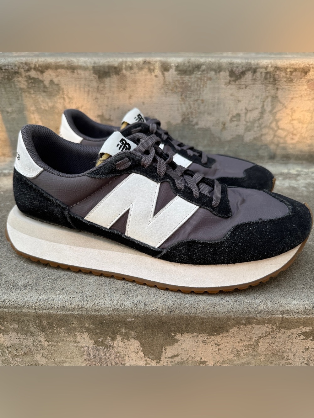 New Balance 237 Sneaker In Black/Magnet Gray Women's 10 Men's 8.5 WS237NB